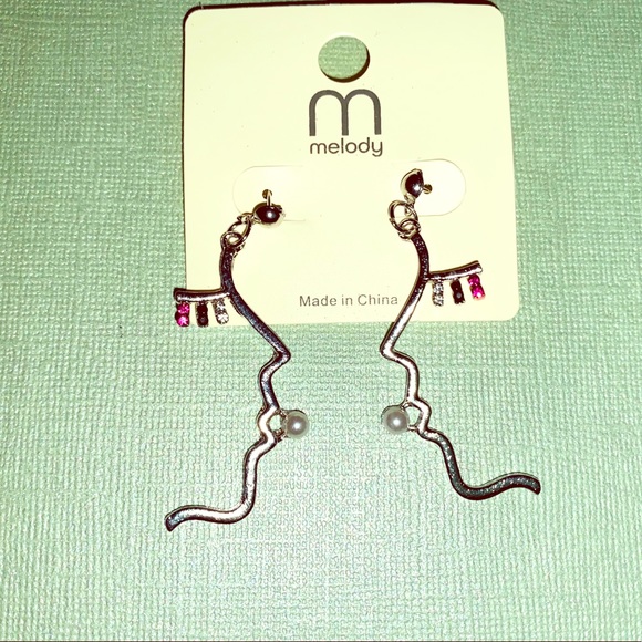 Jewel accent face earrings - Picture 3 of 5